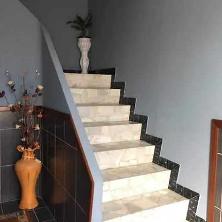 Pisos Turisticos -teresa Barros *